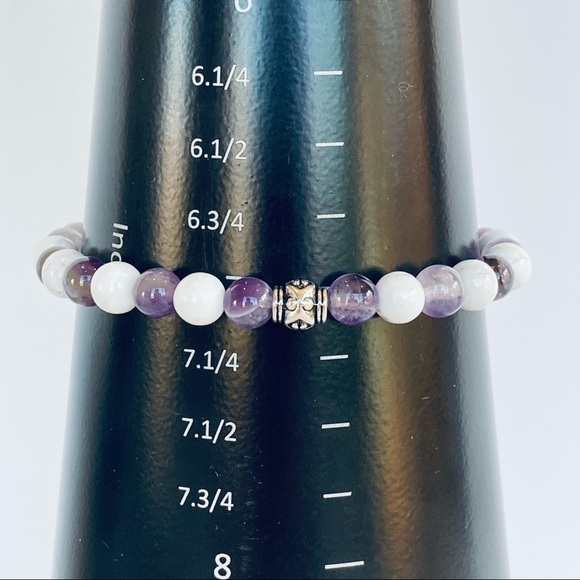 NWT HAND CRAFTED Amethyst Stretch Bracelet Purple 7” Beaded $10 FINAL SALE - Picture 8 of 13